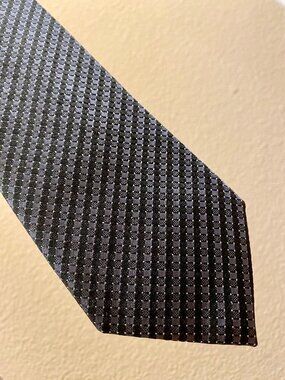 KENNETH COLE REACTION Necktie 57"